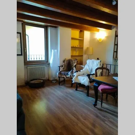 Romantic In Tremezzo
