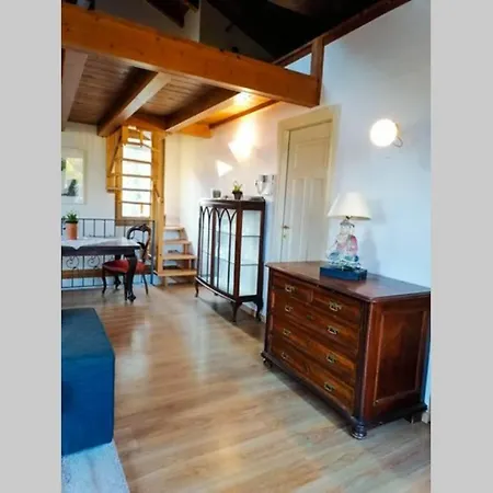 Apartment Romantic In